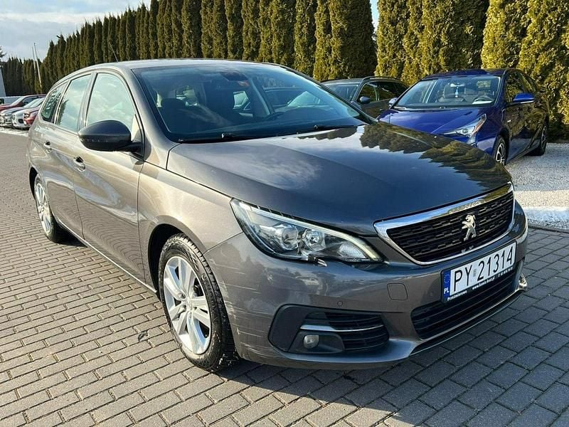 Używany Peugeot 308 130 KM (95 kW) 2018 Szary Kombi