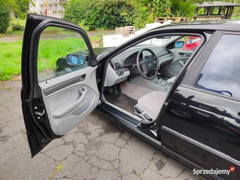 Używany BMW 318 1999 Czarny Kombi