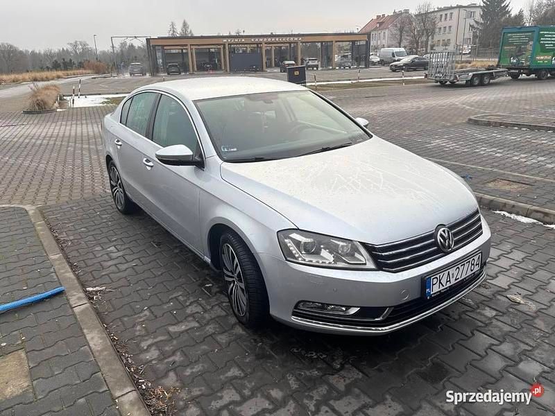 Używany 2012 VW Passat | 33 900 zł (Uczciwa cena) - Obraz 1/4