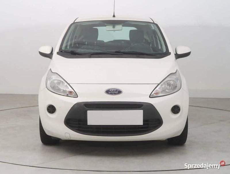Biały Używany 2013 Ford Ka Hatchback | 12 999 zł (Uczciwa cena) - Obraz 1/4