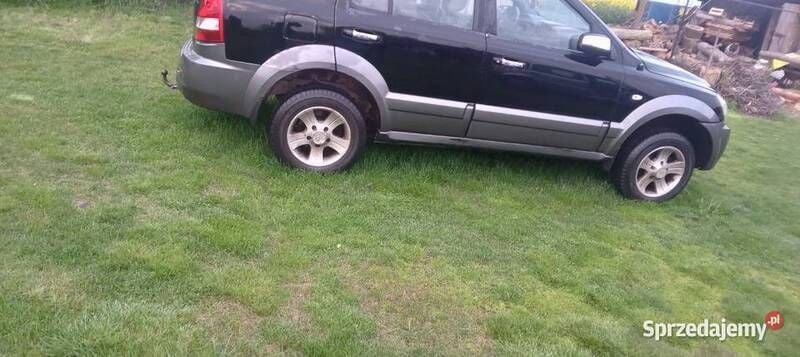 Grafitowy Używany 2005 Kia Sorento SUV | 13 500 zł (Uczciwa cena) - Obraz 1/2