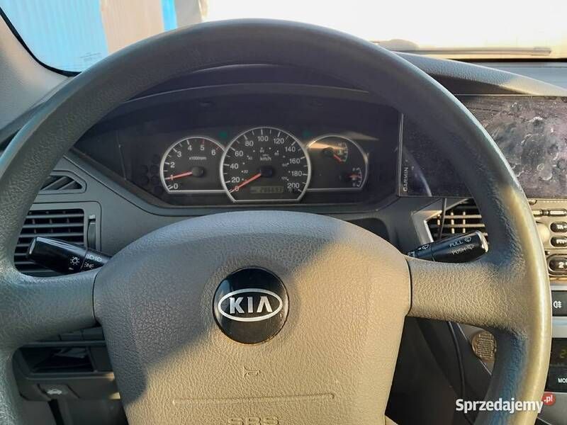 Używany 2005 Kia Carens Minivan | 4700 zł - Obraz 1/3