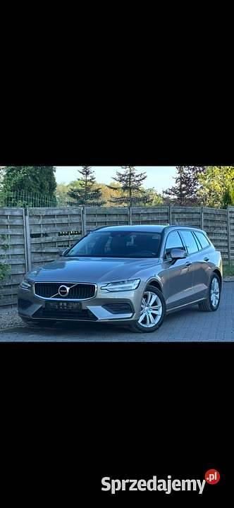 Złoty Używany 2019 Volvo V60 Summum Kombi | 65 900 zł (Dość drogi) - Obraz 1/4