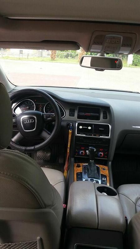 Używany Audi Q7 2007 Inny kolor SUV