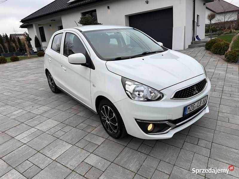 Biały Używany 2017 Mitsubishi Space Star Hatchback | 16 900 zł (Uczciwa cena) - Obraz 1/4