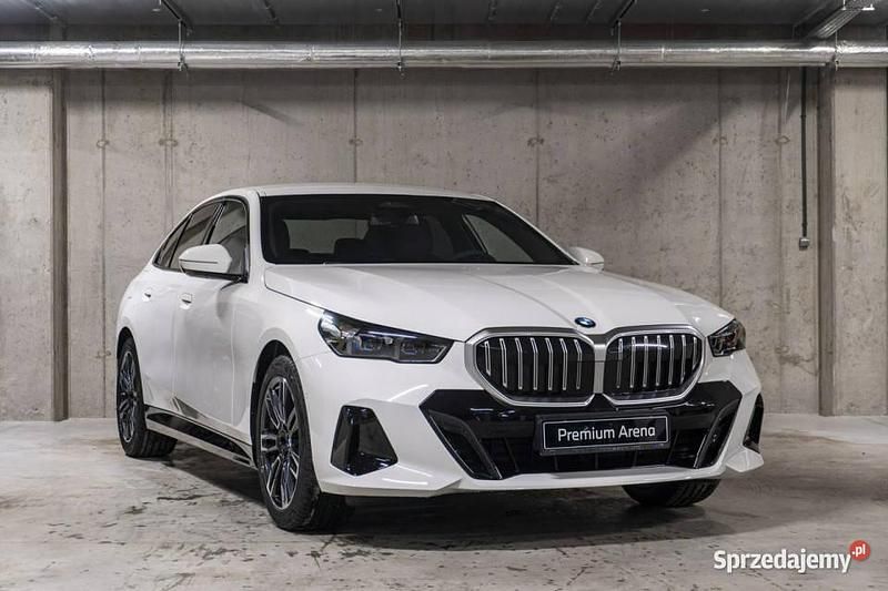Nowe BMW 520 Comfort Edition 2025 Biały Sedan/Limuzyna