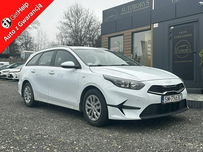 Używany Kia Ceed 100 KM (73 kW) 2021 Biały (metalik) Hatchback