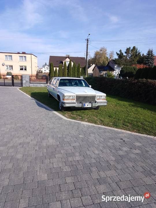 Używany 1988 Cadillac Fleetwood Brougham Sedan/Limuzyna | 18 000 zł - Obraz 1/4