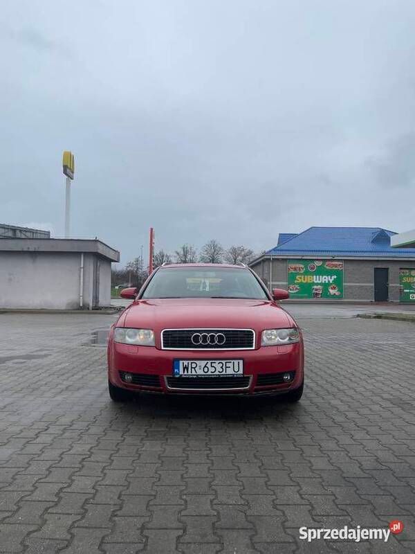 Używany Audi A4 2004 Czerwony Sedan/Limuzyna