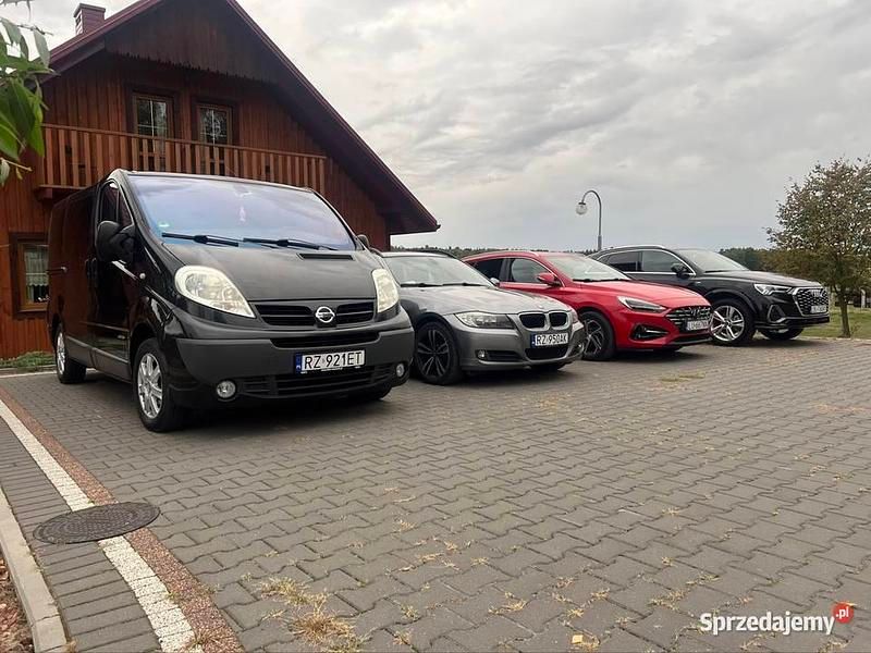 Używany Nissan Primastar 2008 Czarny Minivan