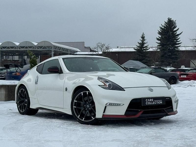 Używany Nissan 370Z Nismo 344 KM (253 kW) 2015 Biały Coupe