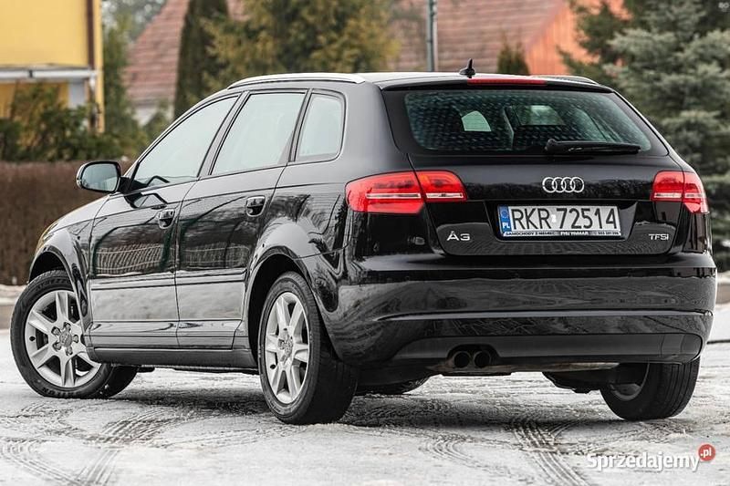 Używany Audi A3 2012 Czarny Hatchback