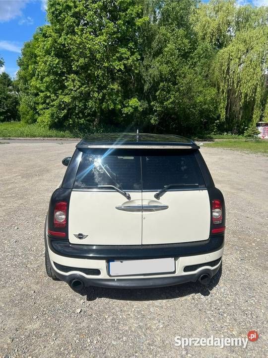 Beżowy Używany 2010 Mini Clubman Kombi | 11 999 zł - Obraz 1/4