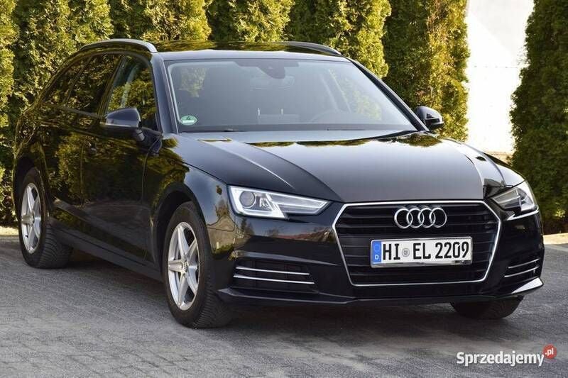 Czerwony Używany 2018 Audi A4 Kombi | 49 999 zł (Super Cena) - Obraz 1/4