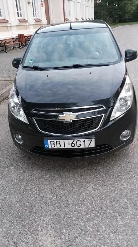 Czarny Używany 2011 Chevrolet Spark Hatchback | 9900 zł (Dobra cena) - Obraz 1/4