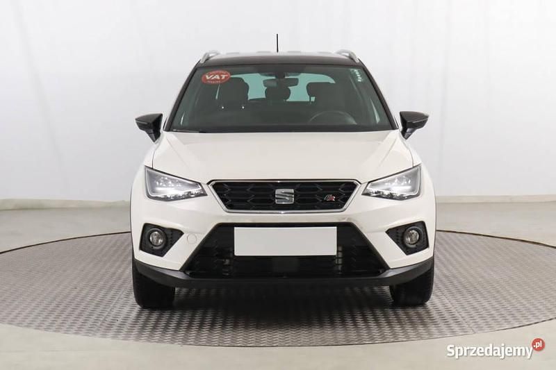 Biały Używany 2020 Seat Arona SUV | 64 999 zł (Uczciwa cena) - Obraz 1/4