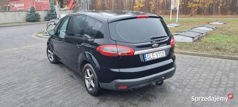 Używany Ford S-MAX S 2010 Czarny Minivan