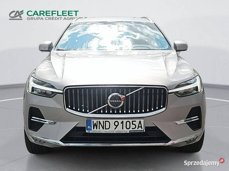 Srebrny Używany 2022 Volvo XC60 Inscription SUV | 162 100 zł (Drogi) - Obraz 1/4