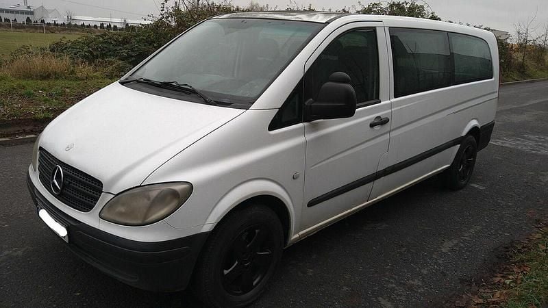 Biały Używany 2007 Mercedes Vito Van | 15 900 zł (Dość drogi) - Obraz 1/4