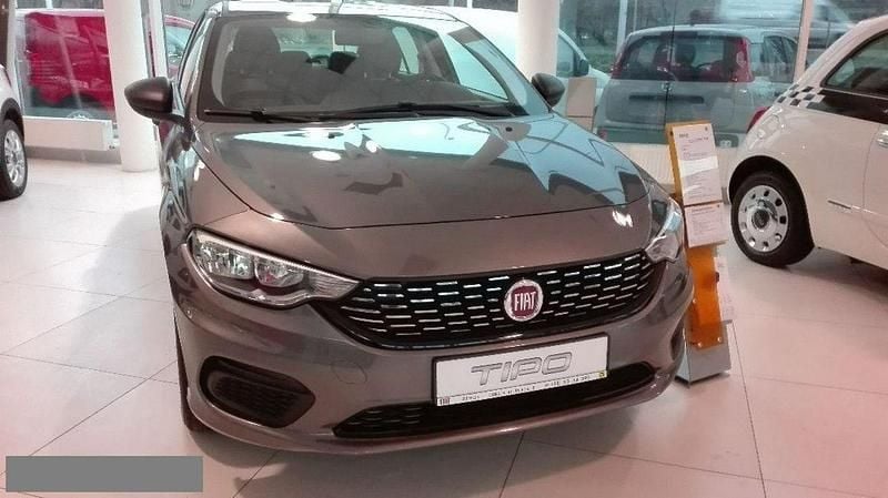 Brązowy (metalik) Używany 2017 Fiat Tipo Sedan/Limuzyna | 57 900 zł - Obraz 1/1