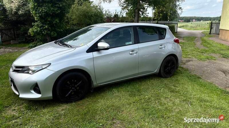 Używany Toyota Auris 2015