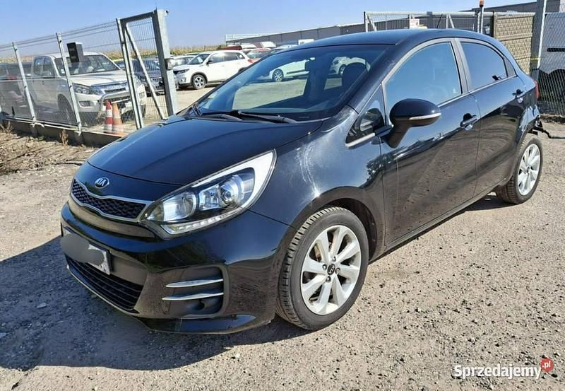 Czarny Używany 2017 Kia Rio 2 Hatchback | 21 999 zł - Obraz 1/4
