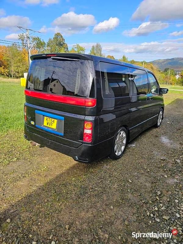 Używany 2004 Nissan Elgrand Minivan | 26 000 zł - Obraz 1/4