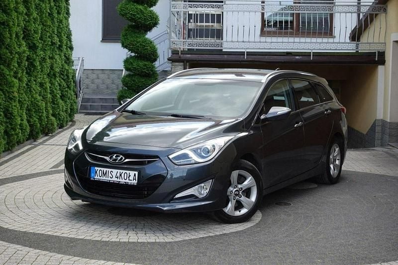 Szary Używany 2014 Hyundai i40 Kombi | 32 900 zł (Uczciwa cena) - Obraz 1/4
