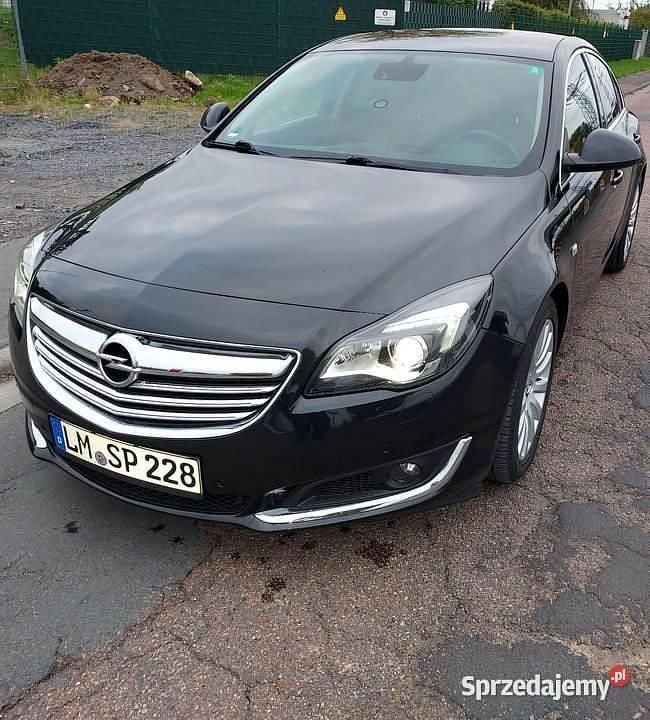 Czarny Używany 2014 Opel Insignia Sedan/Limuzyna | 24 500 zł (Uczciwa cena) - Obraz 1/2