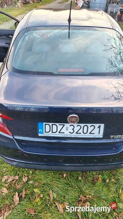 Granatowy Używany 2017 Fiat Tipo Sedan/Limuzyna | 32 900 zł (Uczciwa cena) - Obraz 1/4