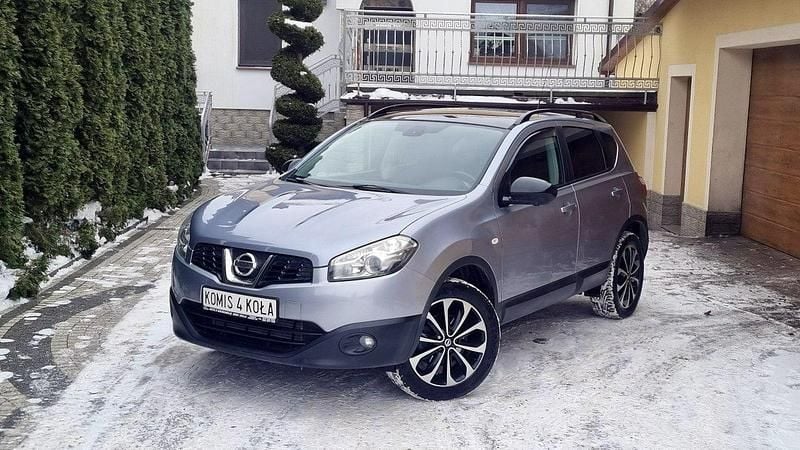 Szary (metalik) Używany 2013 Nissan Qashqai SUV | 27 900 zł (Super Cena) - Obraz 1/4