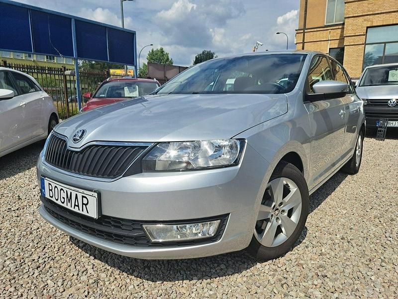 Srebrny Używany 2016 Skoda Rapid Hatchback | 33 900 zł (Uczciwa cena) - Obraz 1/4