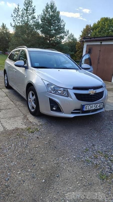Srebny Używany 2013 Chevrolet Cruze Kombi | 23 500 zł (Uczciwa cena) - Obraz 1/4