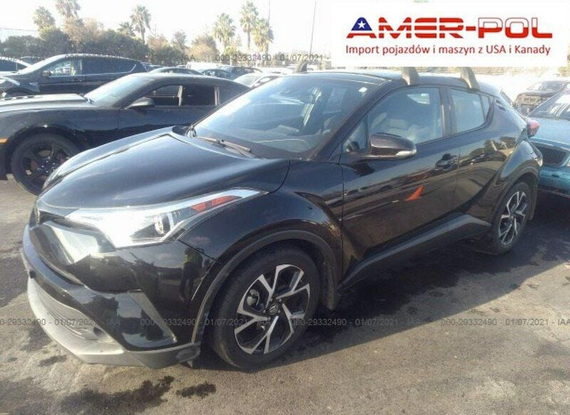 Czarny Używany 2018 Toyota C-HR SUV | 60 000 zł - Obraz 1/4