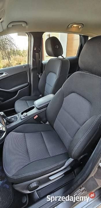 Używany 2014 Mercedes A180 | 41 900 zł (Super Cena) - Obraz 1/4