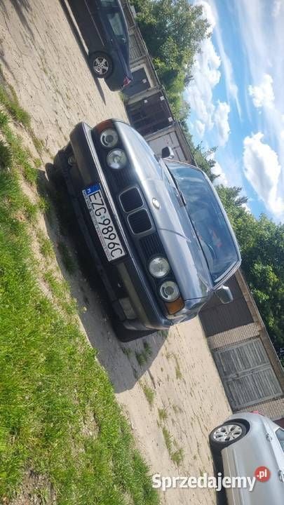 Szary Używany 1989 BMW 525 Sedan/Limuzyna | 14 000 zł - Obraz 1/4