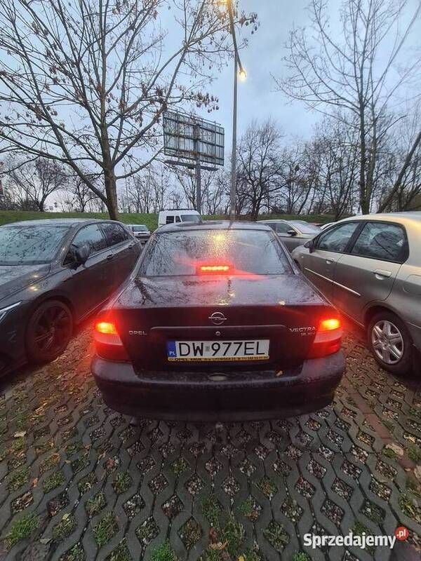 Używany Opel Vectra 1997 Szary Sedan/Limuzyna
