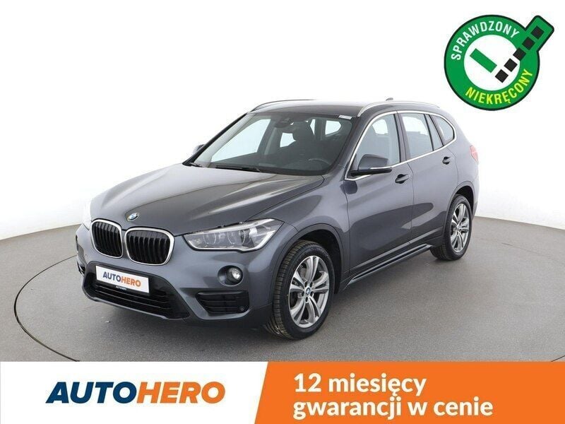 Szary Używany 2019 BMW X1 Sport Line SUV | 88 900 zł (Uczciwa cena) - Obraz 1/3