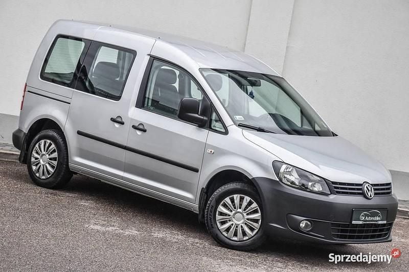 Srebrny Używany 2015 VW Caddy Minivan | 31 399 zł (Dobra cena) - Obraz 1/4