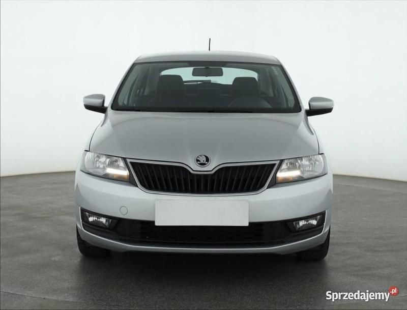 Srebrny Używany 2019 Skoda Rapid Hatchback | 38 999 zł (Uczciwa cena) - Obraz 1/4