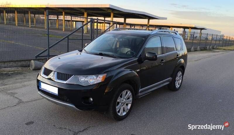 Czarny Używany 2009 Mitsubishi Outlander SUV | 21 900 zł (Uczciwa cena) - Obraz 1/4