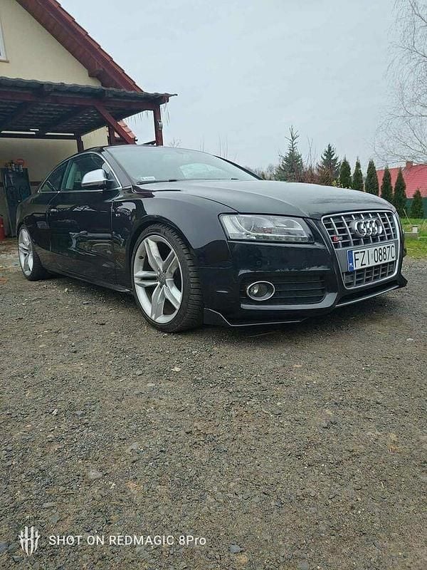 Używany Audi S5 2007 Czarny Coupe