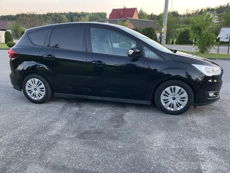 Czarny Używany 2017 Ford C-MAX Titanium Minivan | 32 500 zł (Dobra cena) - Obraz 1/4