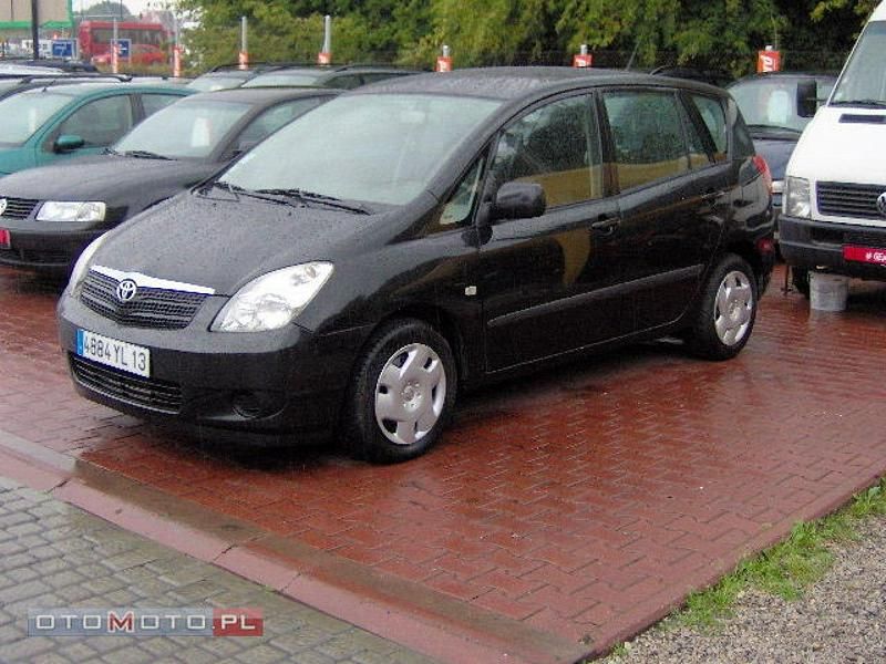 Czarny (metalik) Używany 2002 Toyota Corolla Verso Minivan | 26 900 zł - Obraz 1/1