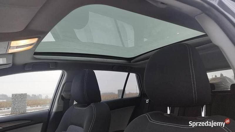 Grafitowy Używany 2016 Toyota Avensis T2 Kombi | 59 900 zł (Dość drogi) - Obraz 1/4