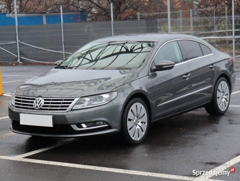 Używany VW CC 2016 Srebrny Sedan/Limuzyna
