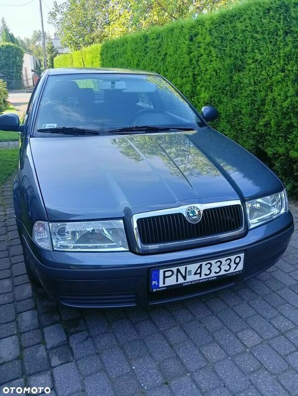 Szary Używany 2010 Skoda Octavia Sedan/Limuzyna | 23 900 zł (Drogi) - Obraz 1/4