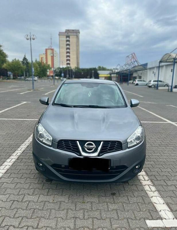 Używany Nissan Qashqai 2011 Szary SUV
