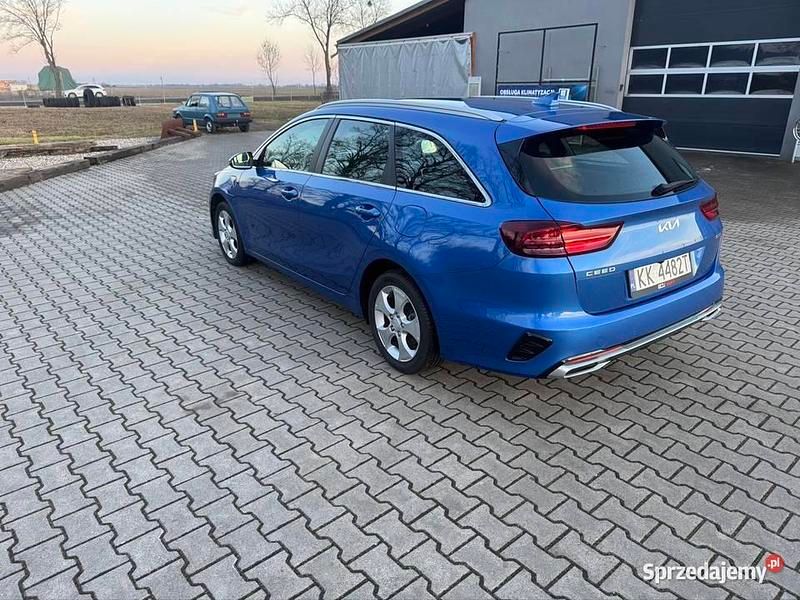 Używany Kia Ceed Sportswagon 2023 Niebieski Kombi