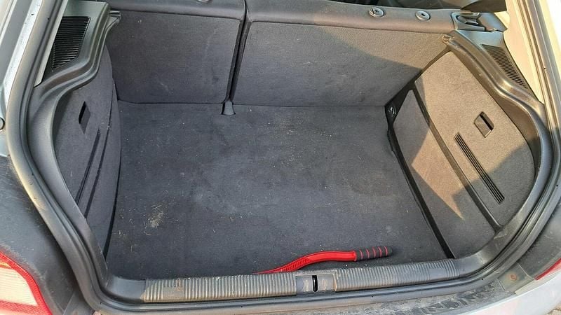 Używany Audi A3 2002 Srebrny Hatchback